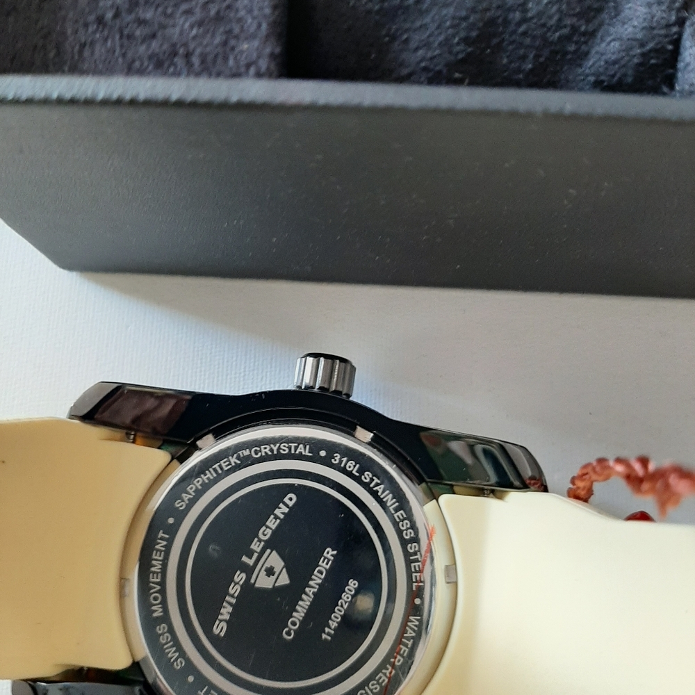 Accessories watch - Picture 5 of 8